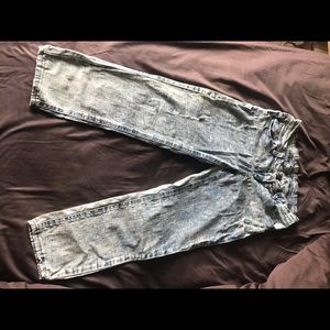 dELiA*s Jayden stretch acid wash cropped jeans